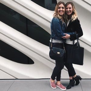 Meet your Posher, Christine